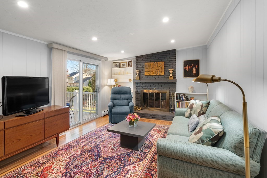 45 Ivy Road Wellesley, MA 02482 - Photo 13 of 25