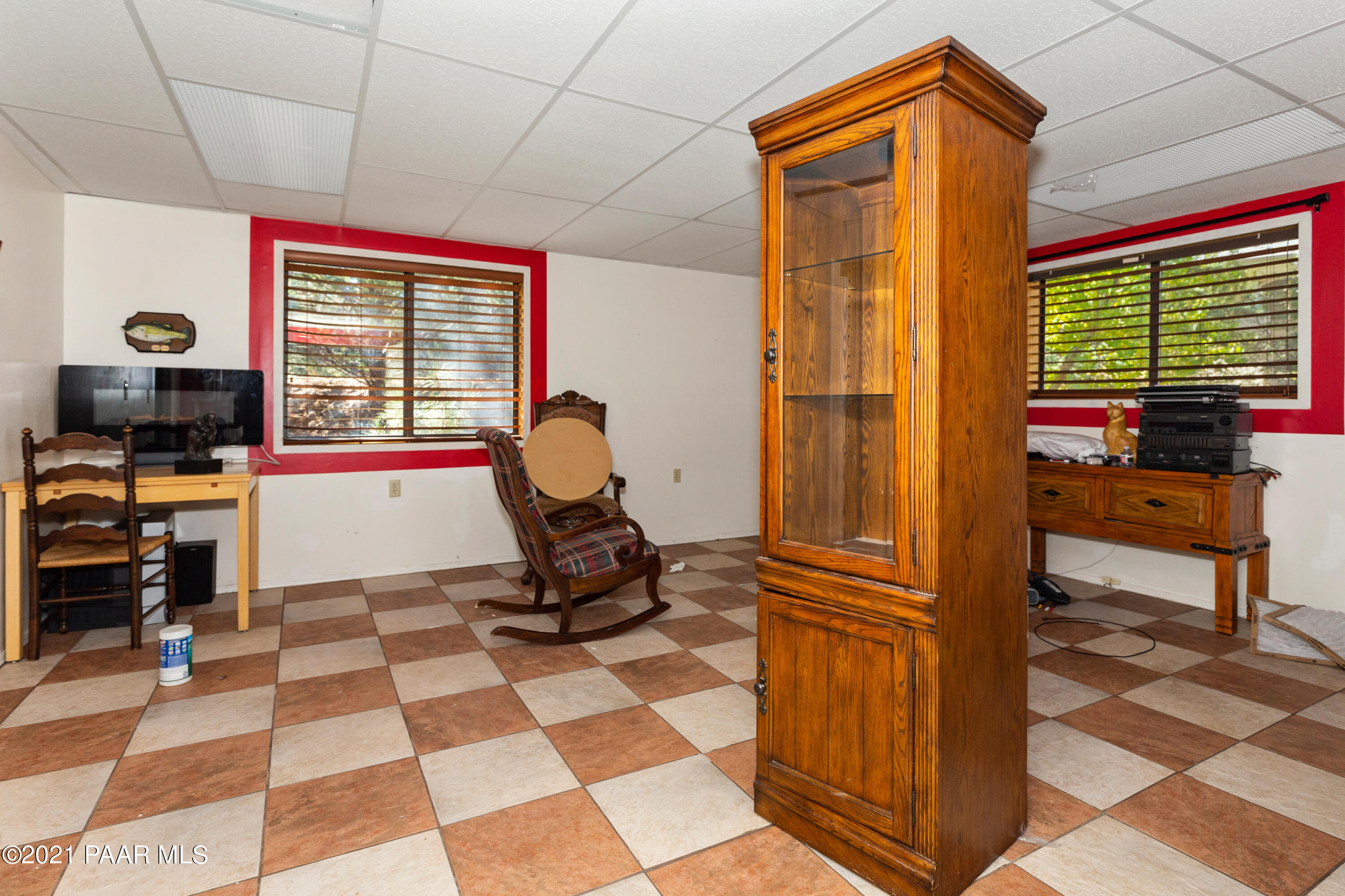 1424 East Valley View Road Prescott, AZ 86303 - Photo 23 of 43 a view of a workspace with furniture and a window