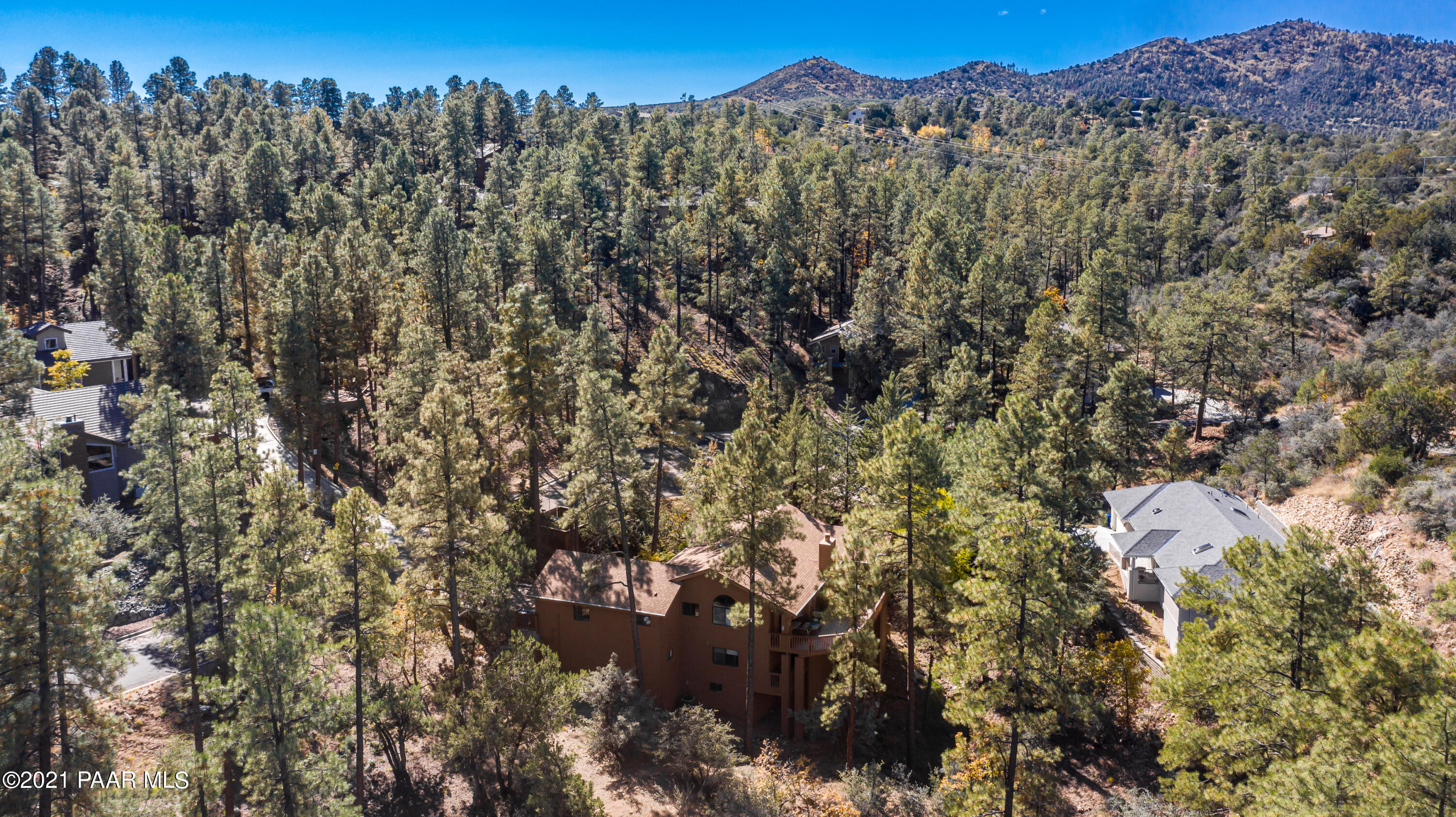 1424 East Valley View Road Prescott, AZ 86303 - Photo 40 of 43 a view of a city with lush green forest