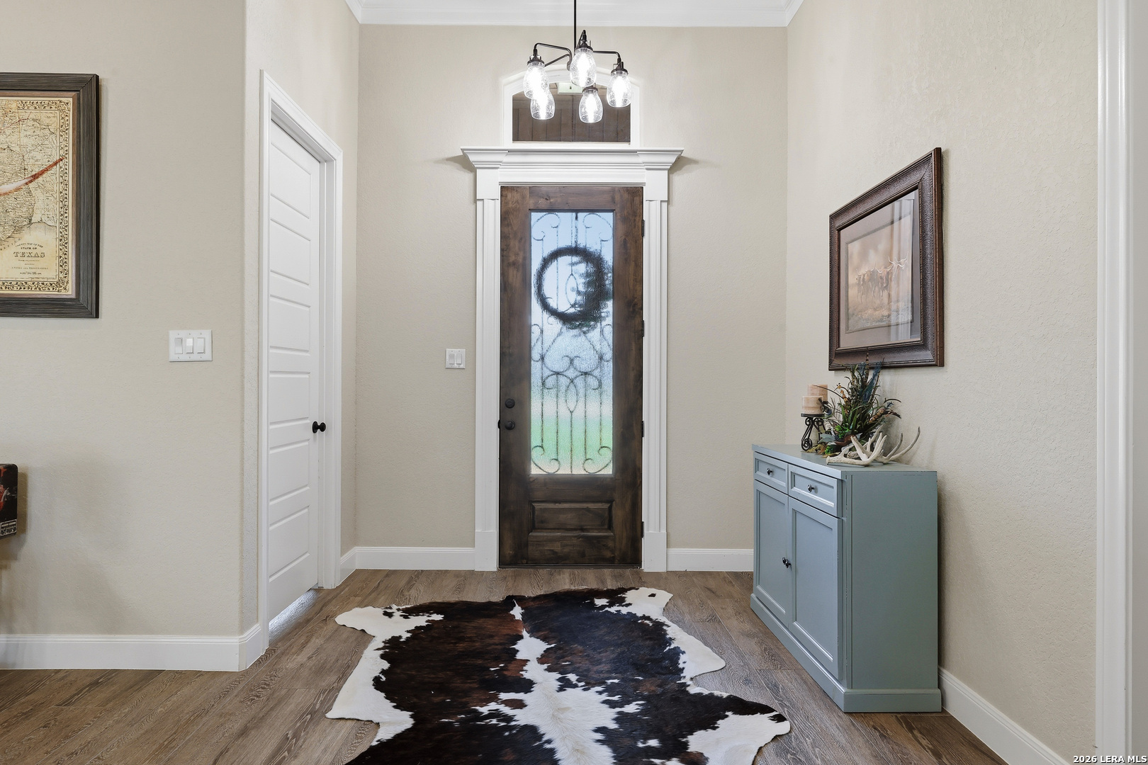 529 Double Gate Road Castroville, TX 78009 - Photo 5 of 38