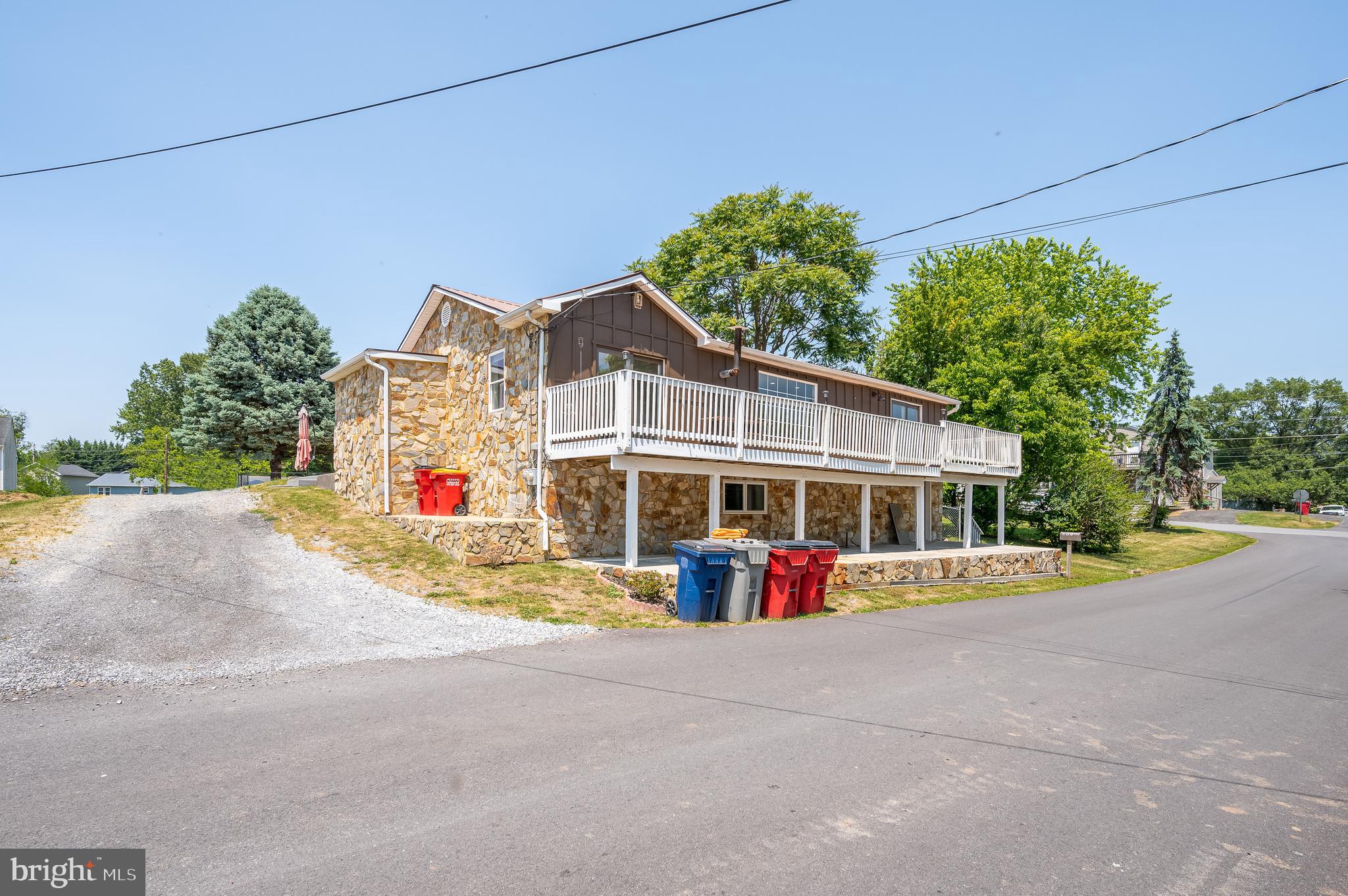 317 East 13th Avenue Ranson, WV 25438 - Photo 4 of 58 Gallery Image 4