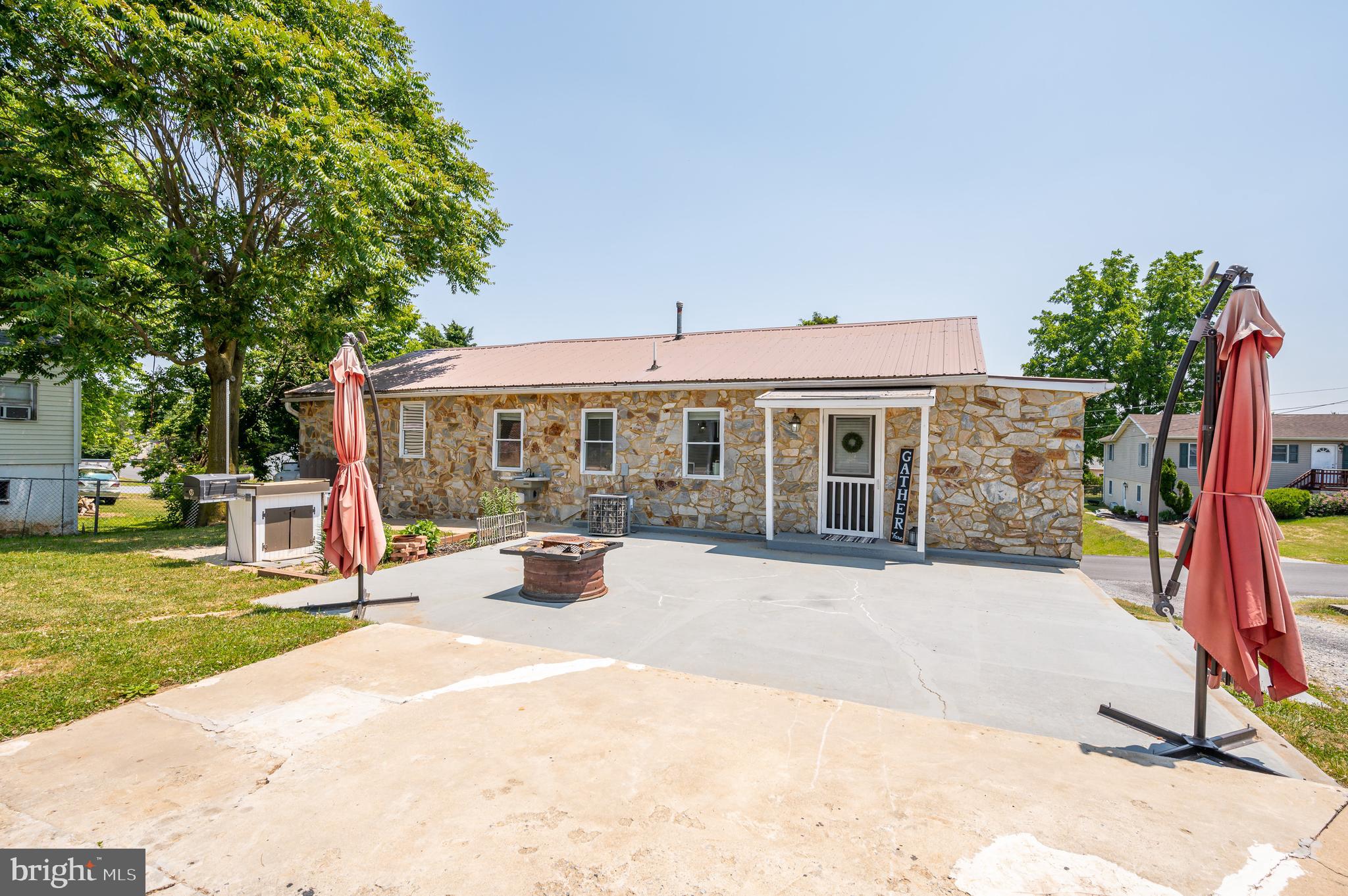 317 East 13th Avenue Ranson, WV 25438 - Photo 7 of 58 Gallery Image 7