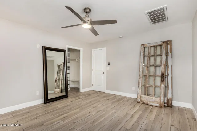 $3,195 | 429 West Flower Street, Phoenix, AZ 85013