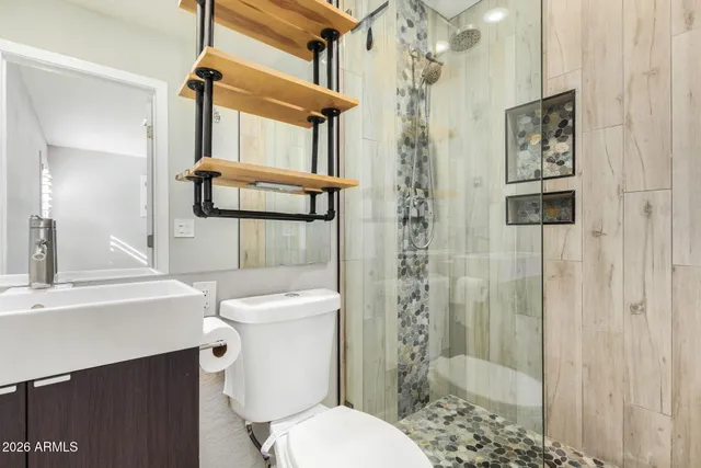 $3,195 | 429 West Flower Street, Phoenix, AZ 85013