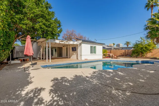 $3,195 | 429 West Flower Street, Phoenix, AZ 85013