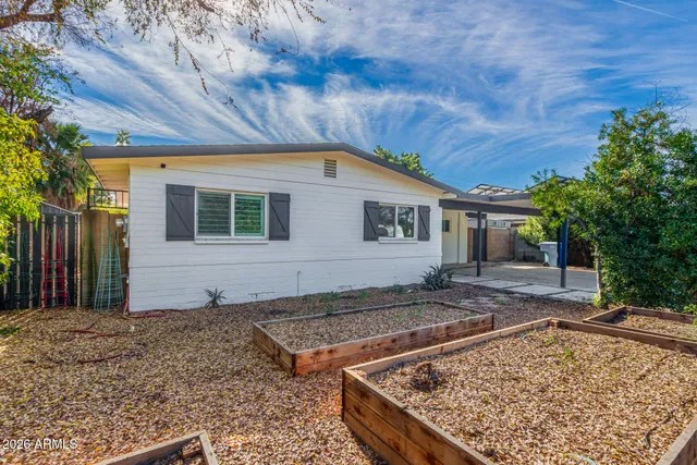 $3,195 | 429 West Flower Street, Phoenix, AZ 85013