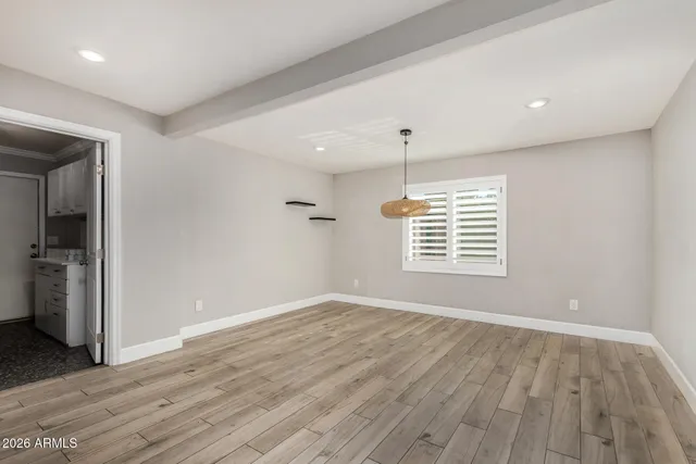 $3,195 | 429 West Flower Street, Phoenix, AZ 85013