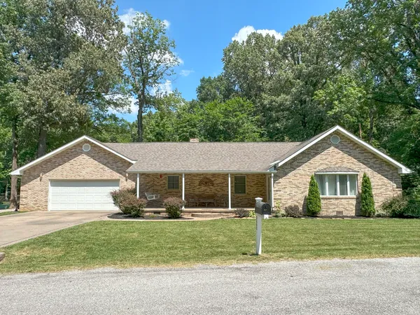 $274,900 | 2863 Parker Drive, Metropolis, IL 62960