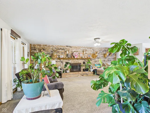 $599,999 | 4325 North County Road 650 West, Norman, IN 47264