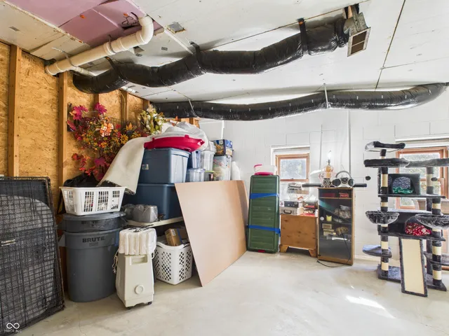 $599,999 | 4325 North County Road 650 West, Norman, IN 47264