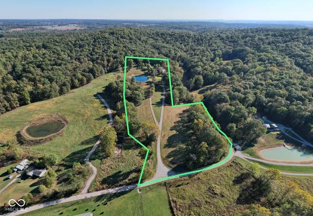 $599,999 | 4325 North County Road 650 West, Norman, IN 47264