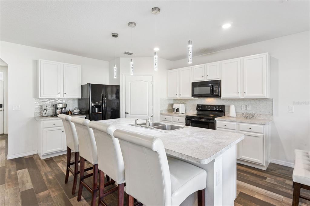 5974 Churchill Square Way Groveland, FL 34736 - Photo 16 of 51