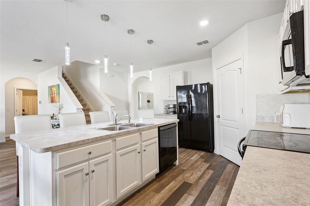 5974 Churchill Square Way Groveland, FL 34736 - Photo 19 of 51