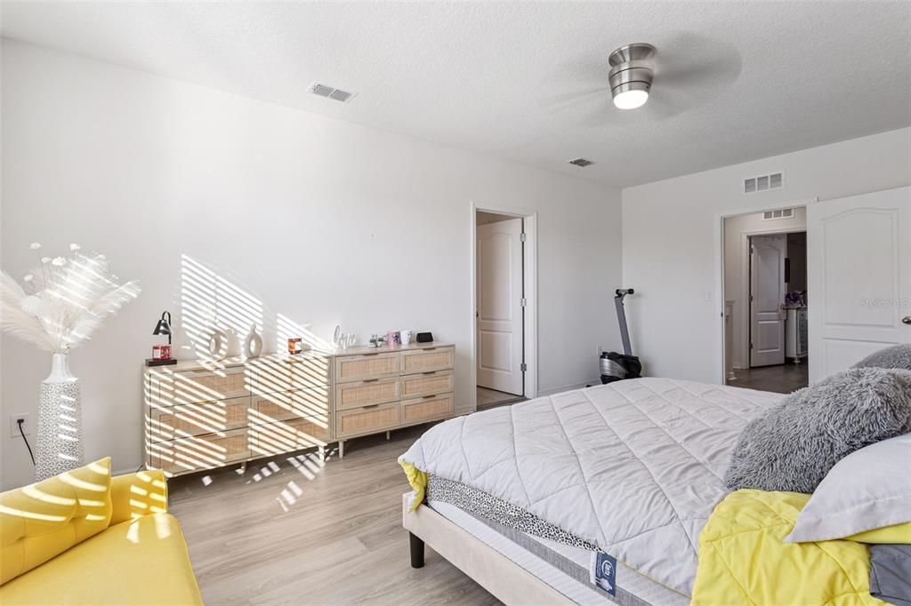 5974 Churchill Square Way Groveland, FL 34736 - Photo 26 of 51