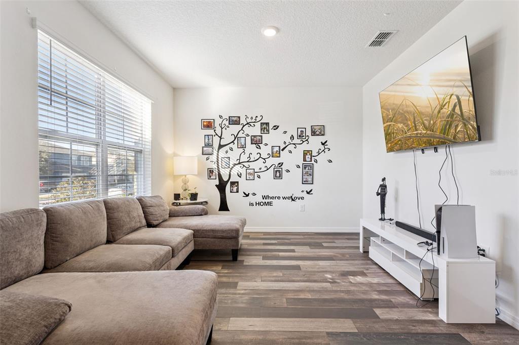 5974 Churchill Square Way Groveland, FL 34736 - Photo 6 of 51