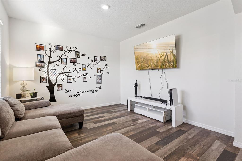 5974 Churchill Square Way Groveland, FL 34736 - Photo 7 of 51