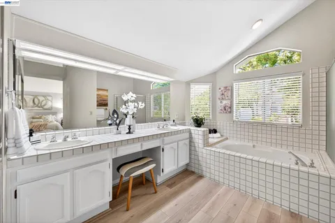 $1,759,000 | 3329 Vermont Place, Pleasanton, CA 94588