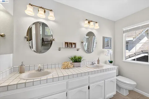 $1,759,000 | 3329 Vermont Place, Pleasanton, CA 94588