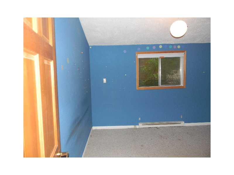 8354 Bittersweet Lake Road Trafalgar, IN 46181 - Photo 10 of 18 Gallery Image 10