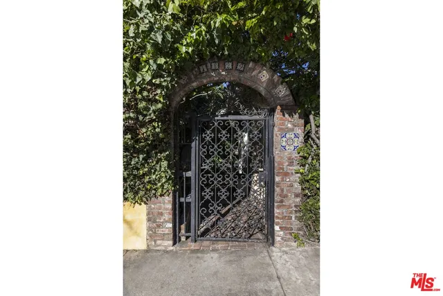 $5,495 | 1829 Griffith Park Boulevard, Los Angeles, CA 90026