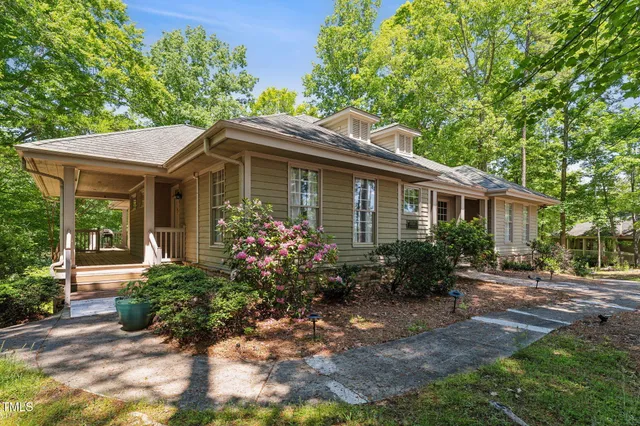 a view of a large building