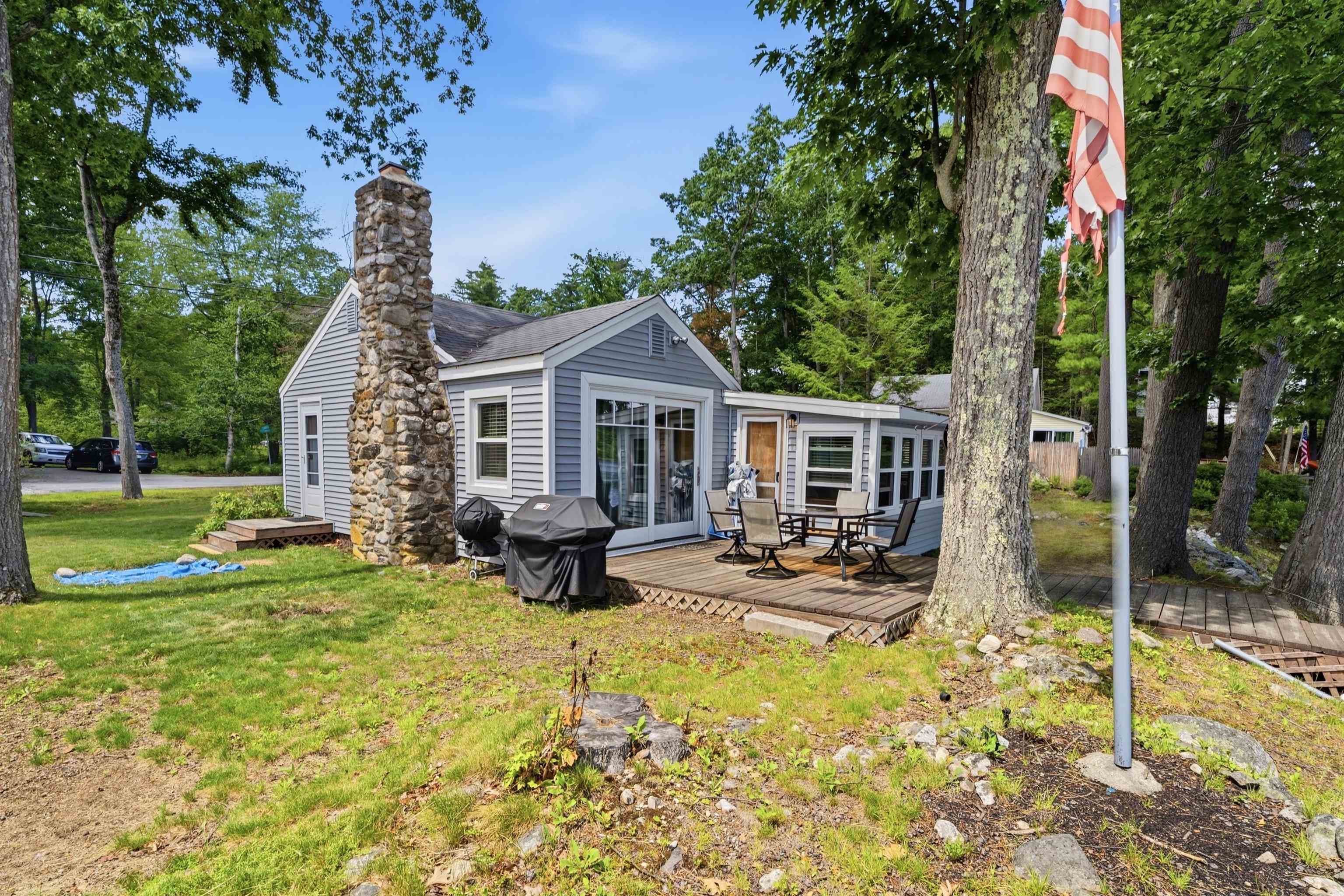 32 North Shore Road Sandown, NH 03873 - Photo 5 of 33 Gallery Image 5