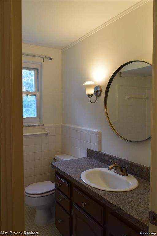 2750 Mohawk Lane Rochester Hills, MI 48306 - Photo 23 of 32