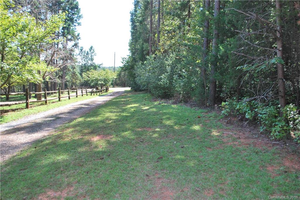 3315 Grey Road Davidson, NC 28036 - Photo 3 of 8 Gallery Image 3