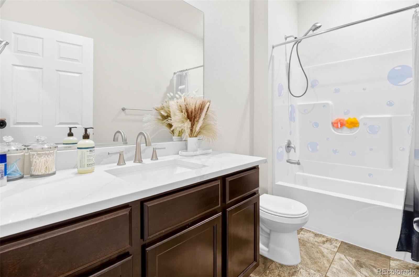 1072 Cable Street Brighton, CO 80603 - Photo 4 of 20