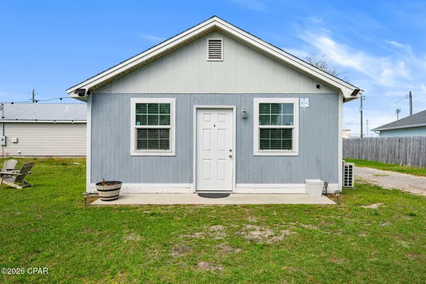 $1,195 | 1114 Mc Kenzie Avenue, Unit B, Panama City, FL 32401