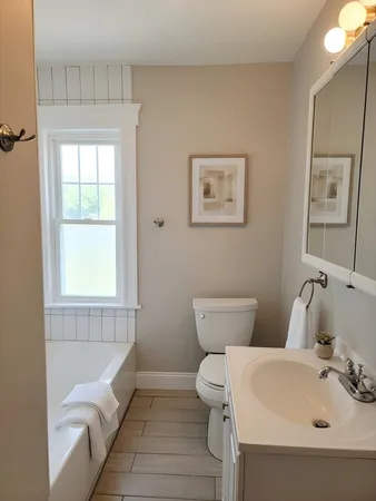 $3,500 | 29 Noble Street, Unit 2, Newton, MA 02465