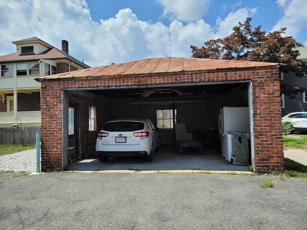 29 Noble Street, Unit 2 Newton, MA 02465 - Photo 5 of 18