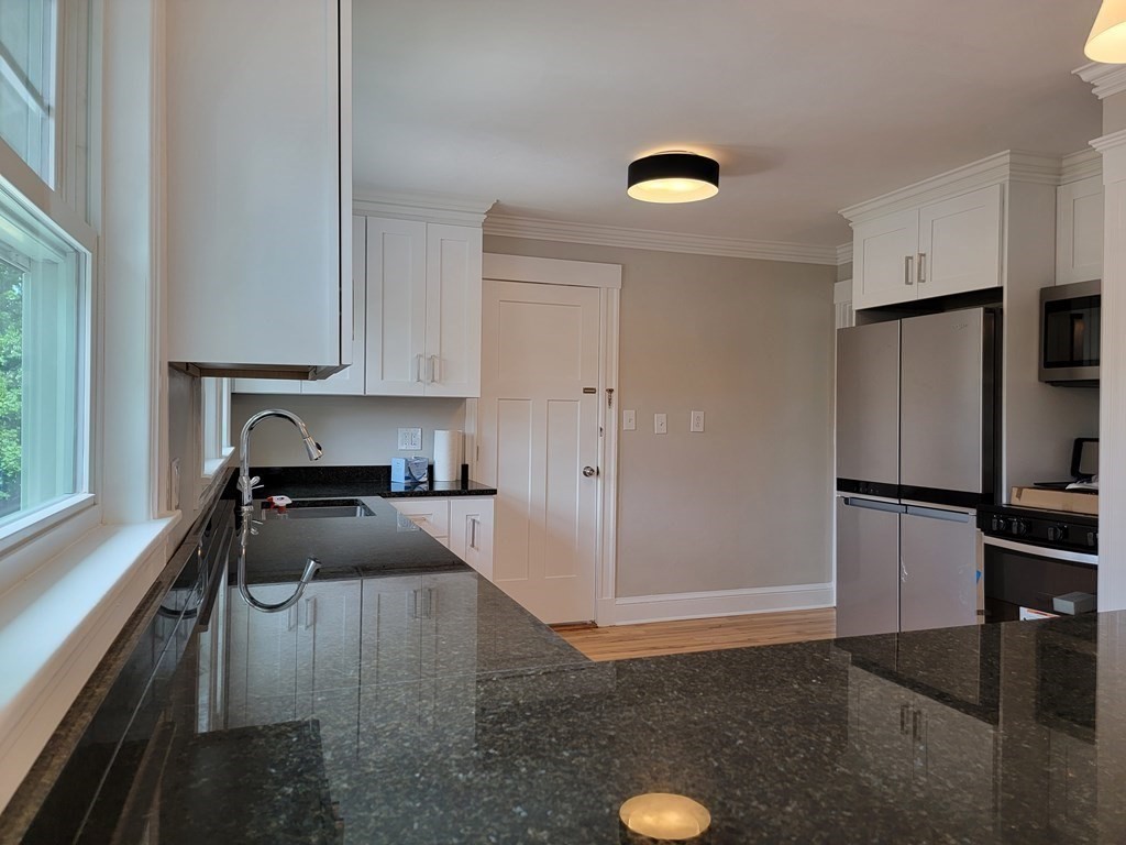 29 Noble Street, Unit 2 Newton, MA 02465 - Photo 10 of 18