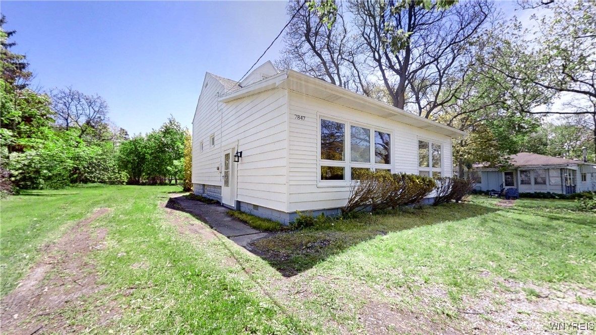 7847 Erie Road Evans, NY 14047 - Photo 1 of 1 Gallery Image 1