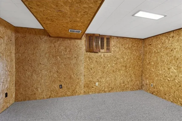 $175,000 | 1715 North Dodgion Street, Independence, MO 64050