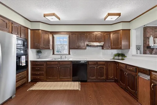 $175,000 | 1715 North Dodgion Street, Independence, MO 64050