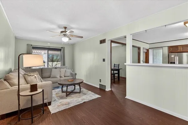 $175,000 | 1715 North Dodgion Street, Independence, MO 64050