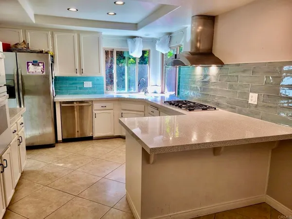 $5,200 | 2895 Brentwood Court, Carlsbad, CA 92008