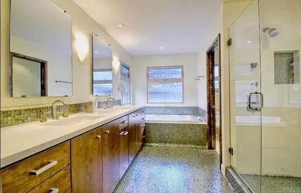 $5,200 | 2895 Brentwood Court, Carlsbad, CA 92008