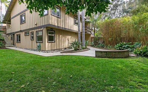 $5,200 | 2895 Brentwood Court, Carlsbad, CA 92008