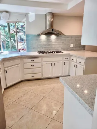 $5,200 | 2895 Brentwood Court, Carlsbad, CA 92008