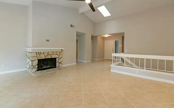$5,200 | 2895 Brentwood Court, Carlsbad, CA 92008