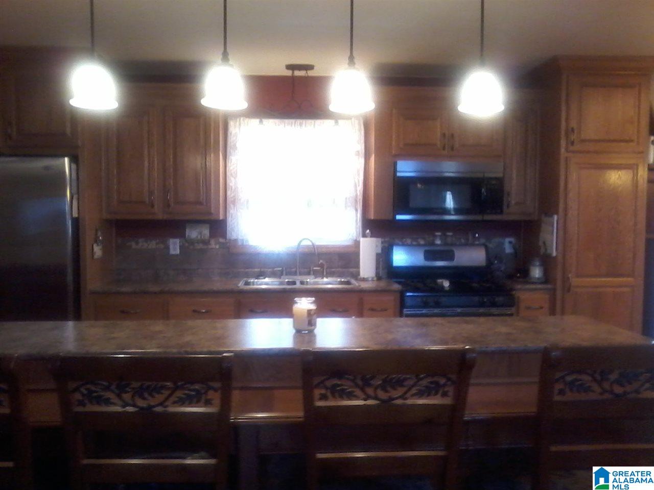 1108 Deans Ferry Road Warrior, AL 35180 - Photo 13 of 34