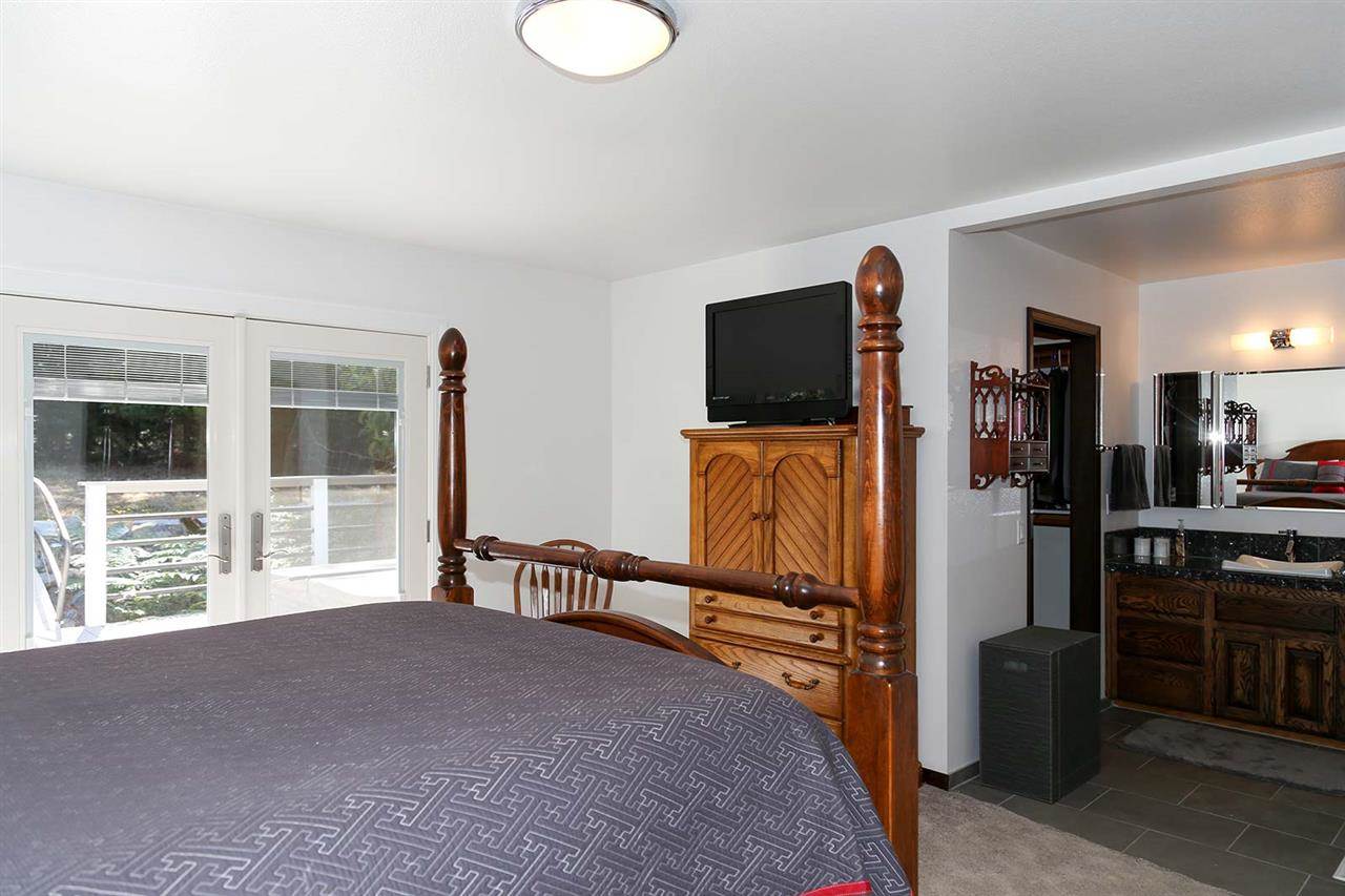 12195 Valley View Road Nevada City, CA 95959 - Photo 8 of 14 Gallery Image 8