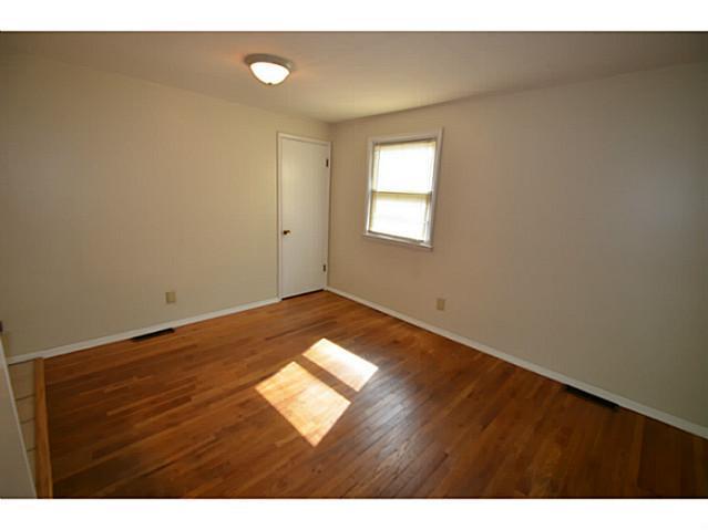 2081 Case Road Columbus, OH 43224 - Photo 3 of 18