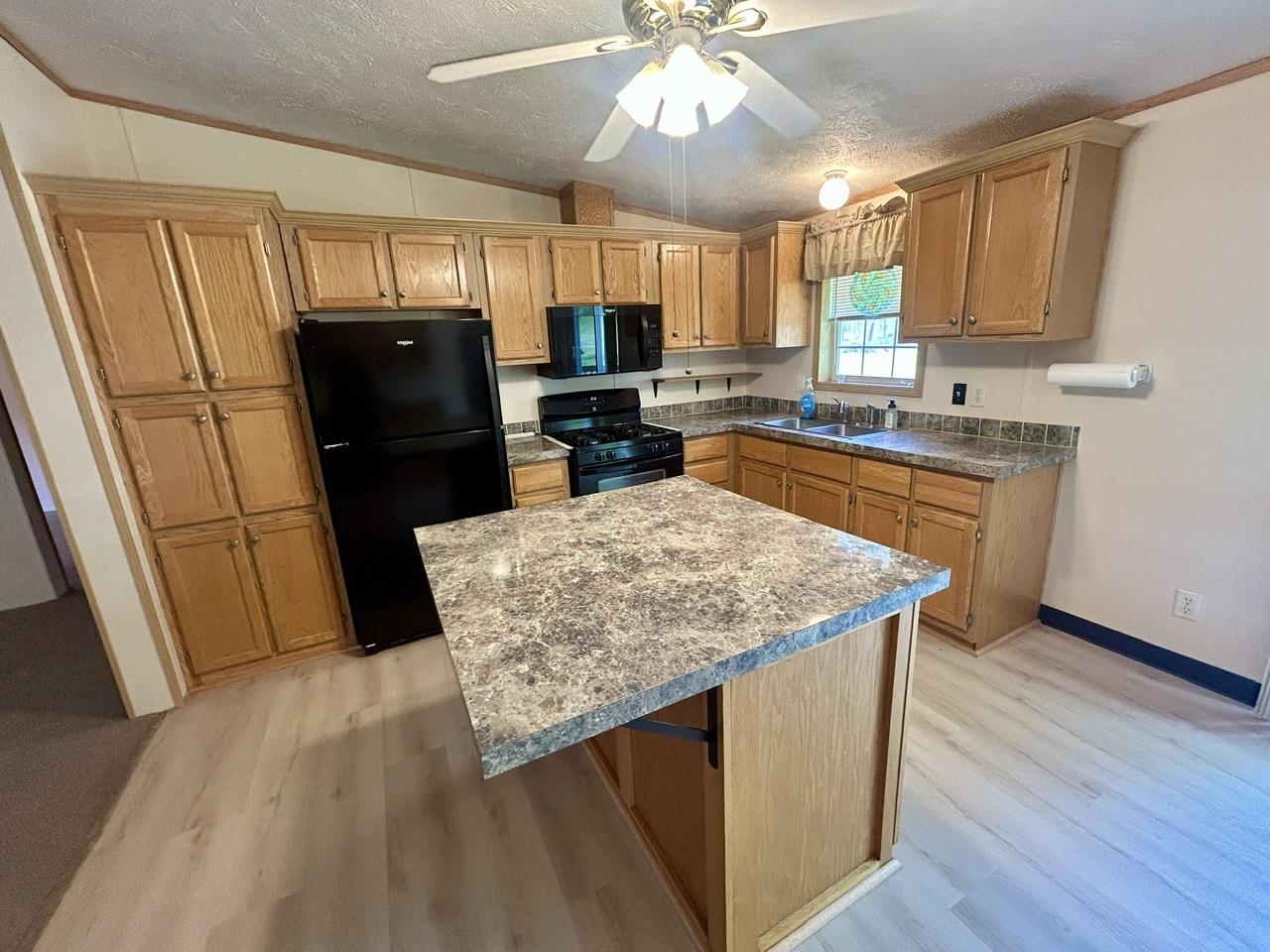 6320 Elk Lake Road Gladwin, MI 48624 - Photo 3 of 19