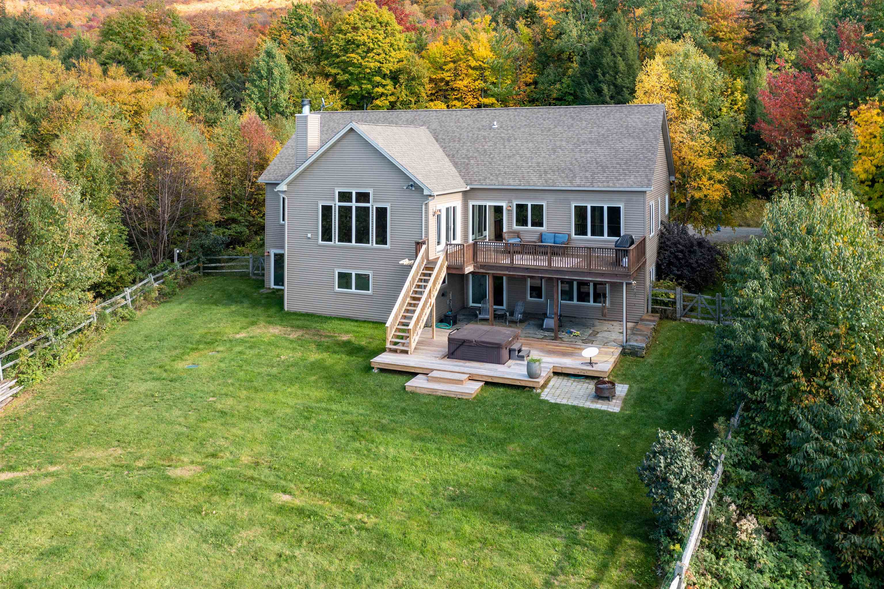 289 Worcester Ridge, Unit 10 Elmore, VT 05661 - Photo 3 of 34