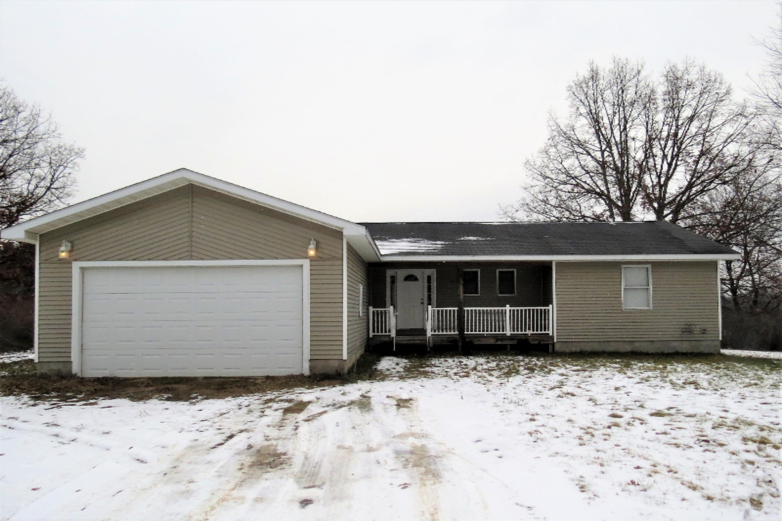 4414 East Barothy Road Custer, MI 49405 - Photo 1 of 27 IMG_1083