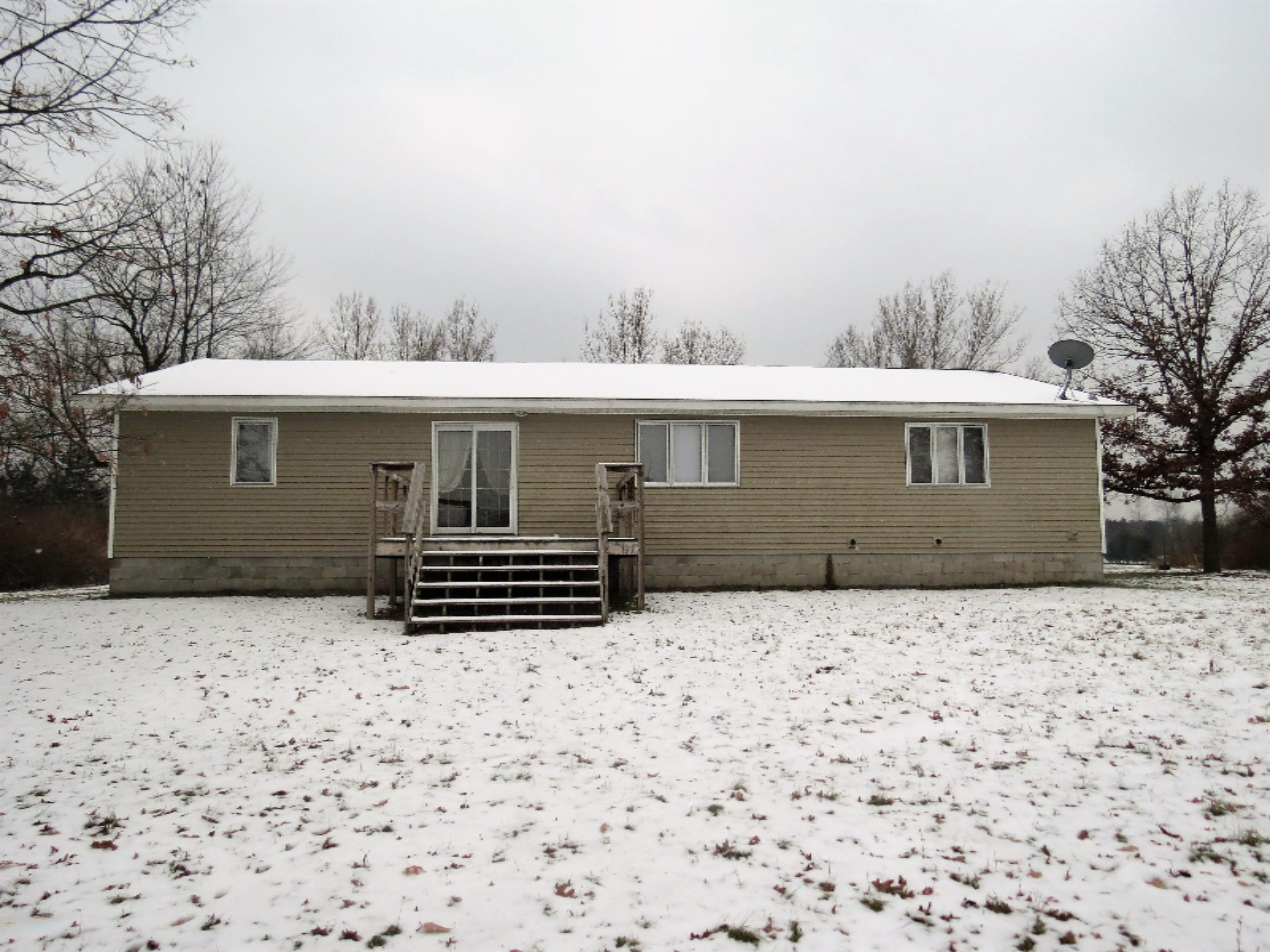 4414 East Barothy Road Custer, MI 49405 - Photo 5 of 27 IMG_1090