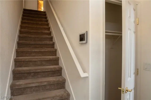 $1,450 | 3805 Ormond Beach Street, Unit 203, Las Vegas, NV 89129